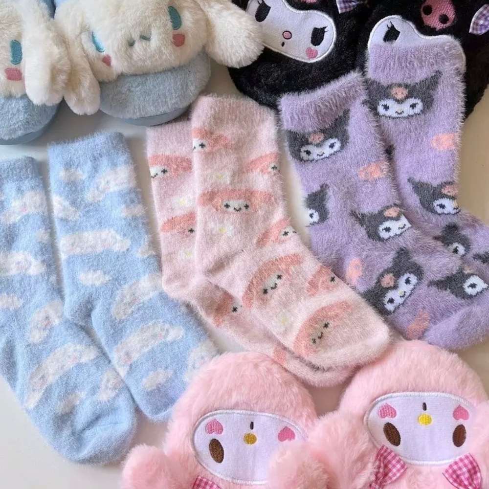 Sanrio Fluffy Socks (My Melody)